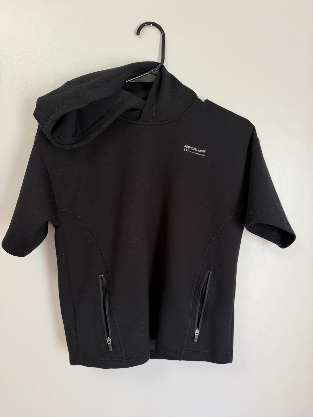abercrombie kids Black Short-Sleeve Hoodie with Zipper Pockets